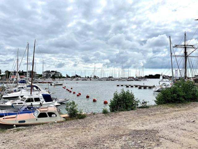 Hanko, Laituri B4, Itaesatama Екстер'єр фото