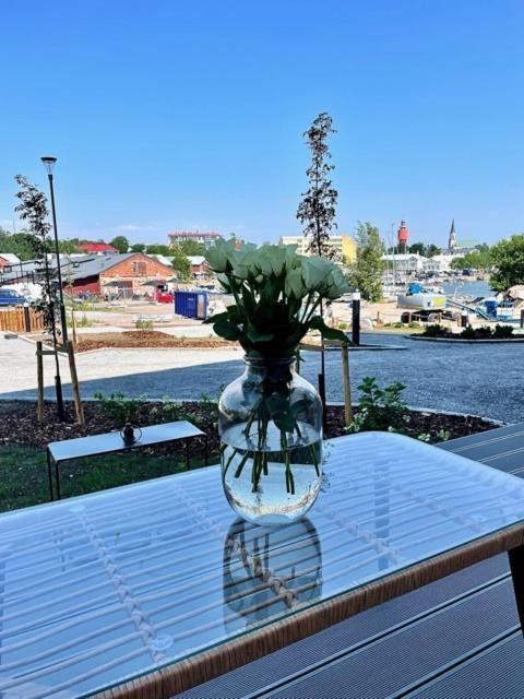 Hanko, Laituri B4, Itaesatama Екстер'єр фото